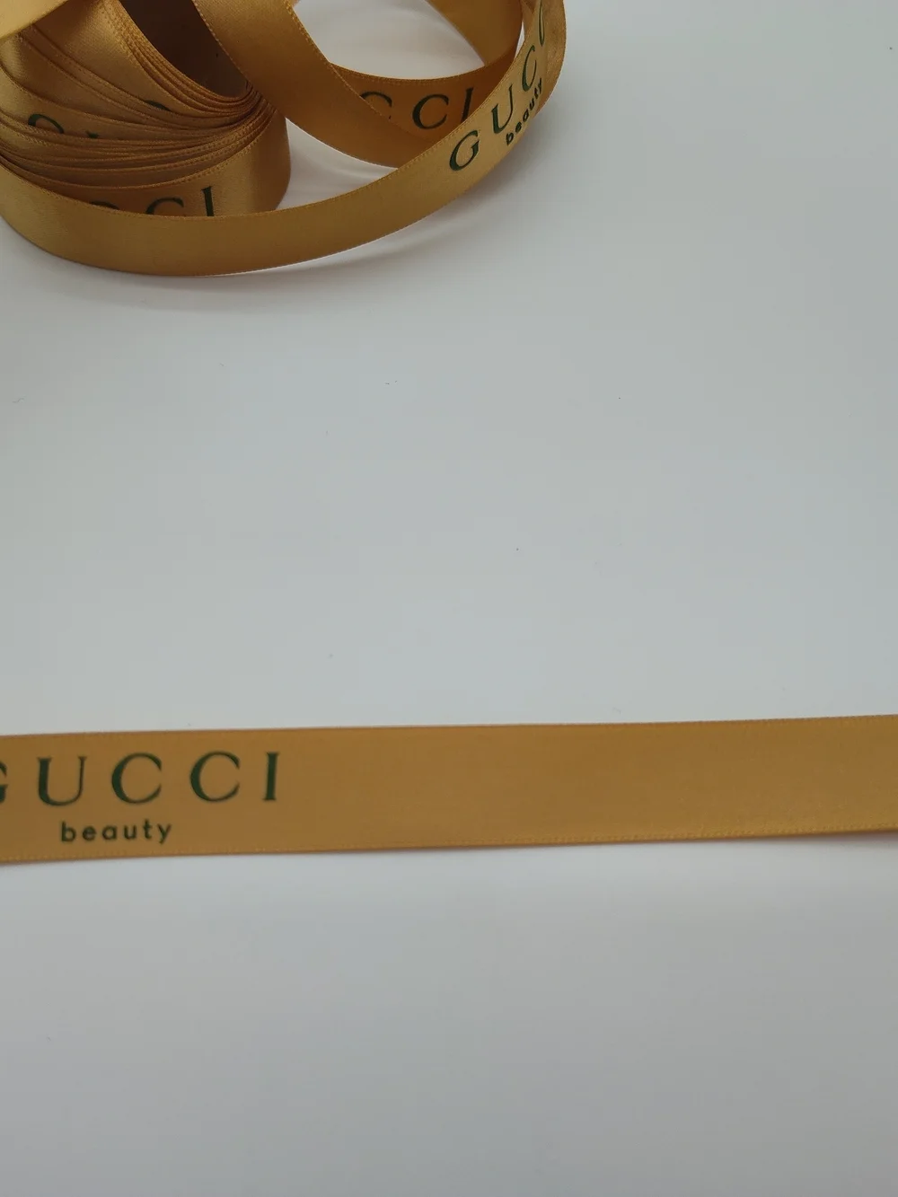 GUCCI Authentic Beauty Satin Ribbon Gold Colorway 2 Yard Luxury Gift Wrap Trim